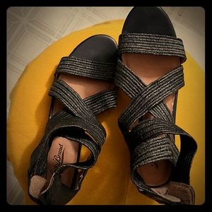 Lucky Brand sandals